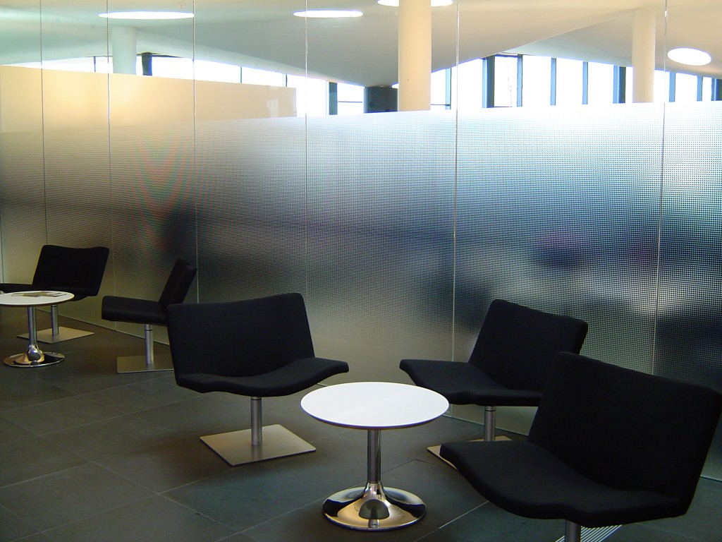  Glass partitions